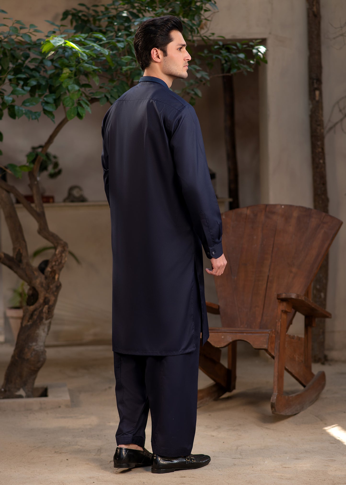 Men's Premium Ban-Embroidered Kameez Shalwar - Navy Blue / Classic Fit.