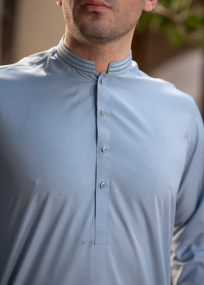 Men's Premium Ban-Embroidered Kameez Shalwar - Sky Blue / Classic Fit.