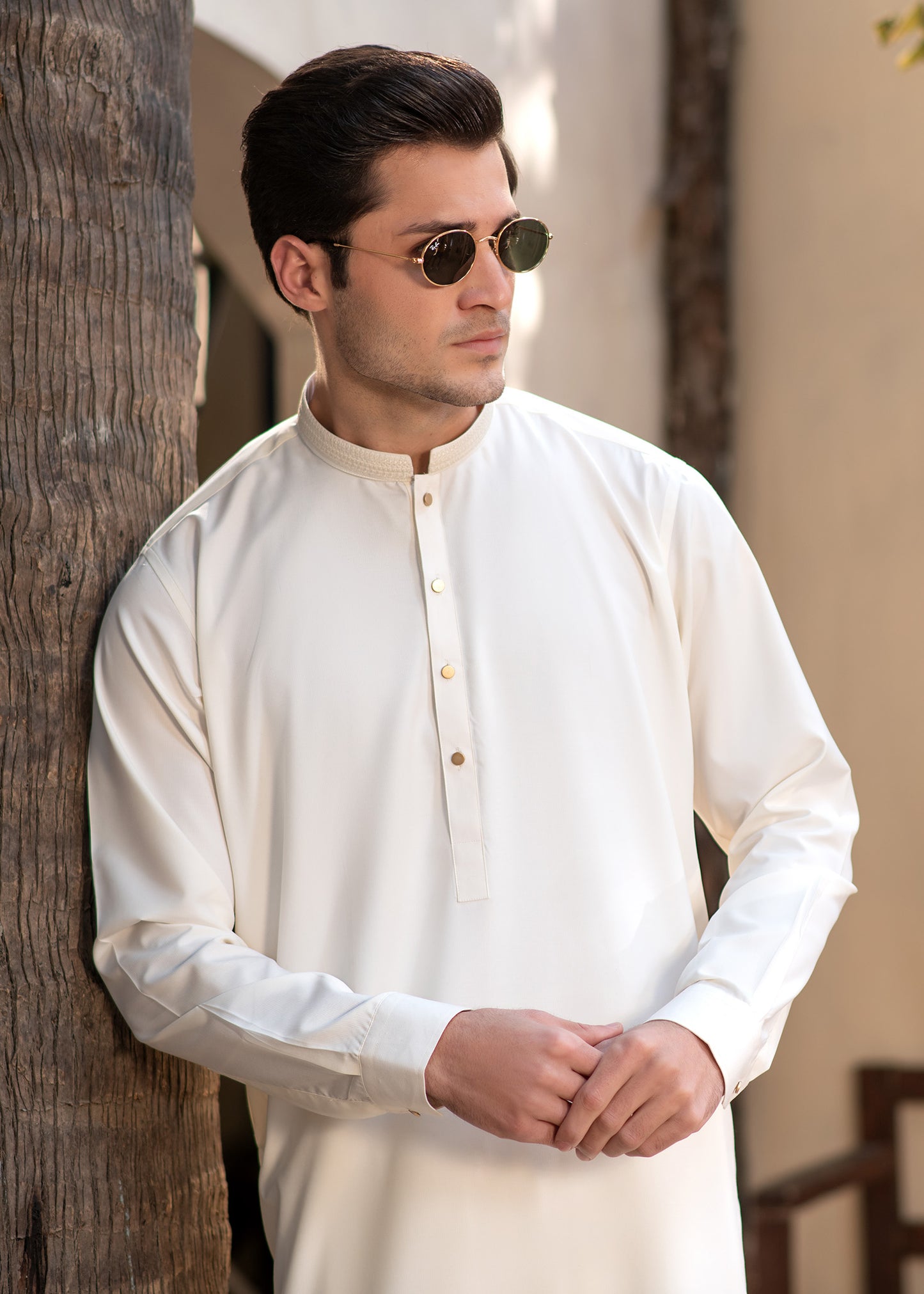 Men's Premium Ban-Embroidered Kameez Shalwar - Booski White / Classic Fit.