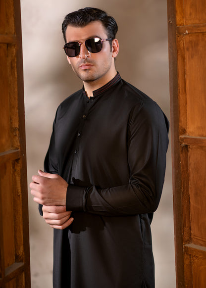 Men's Premium Ban-Embroidered Kameez Shalwar - Jet Black / Classic Fit.