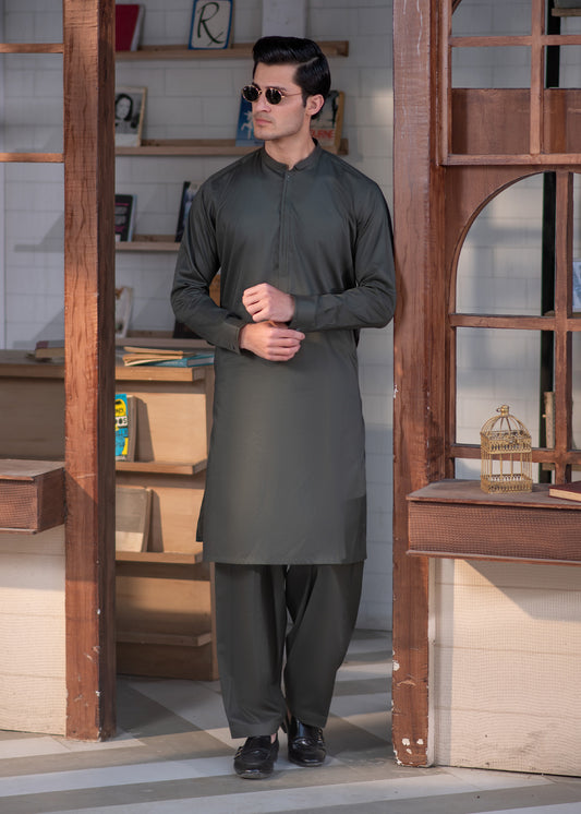 Modern Pine Green Stitched Suit for Men | Elegant Eastern Formal Wear