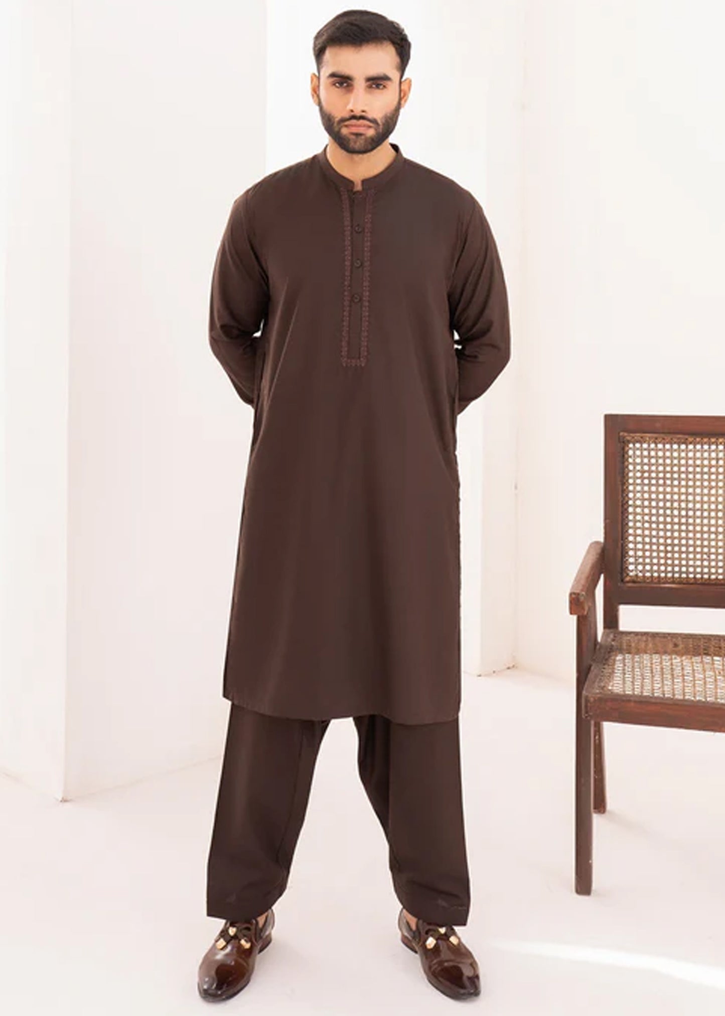 Faaris